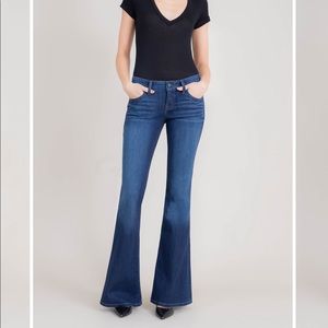 Level 99 Dahlia Flare light wash size 27